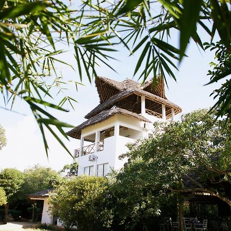 Watamu Beach Cottages B&B מראה חיצוני תמונה
