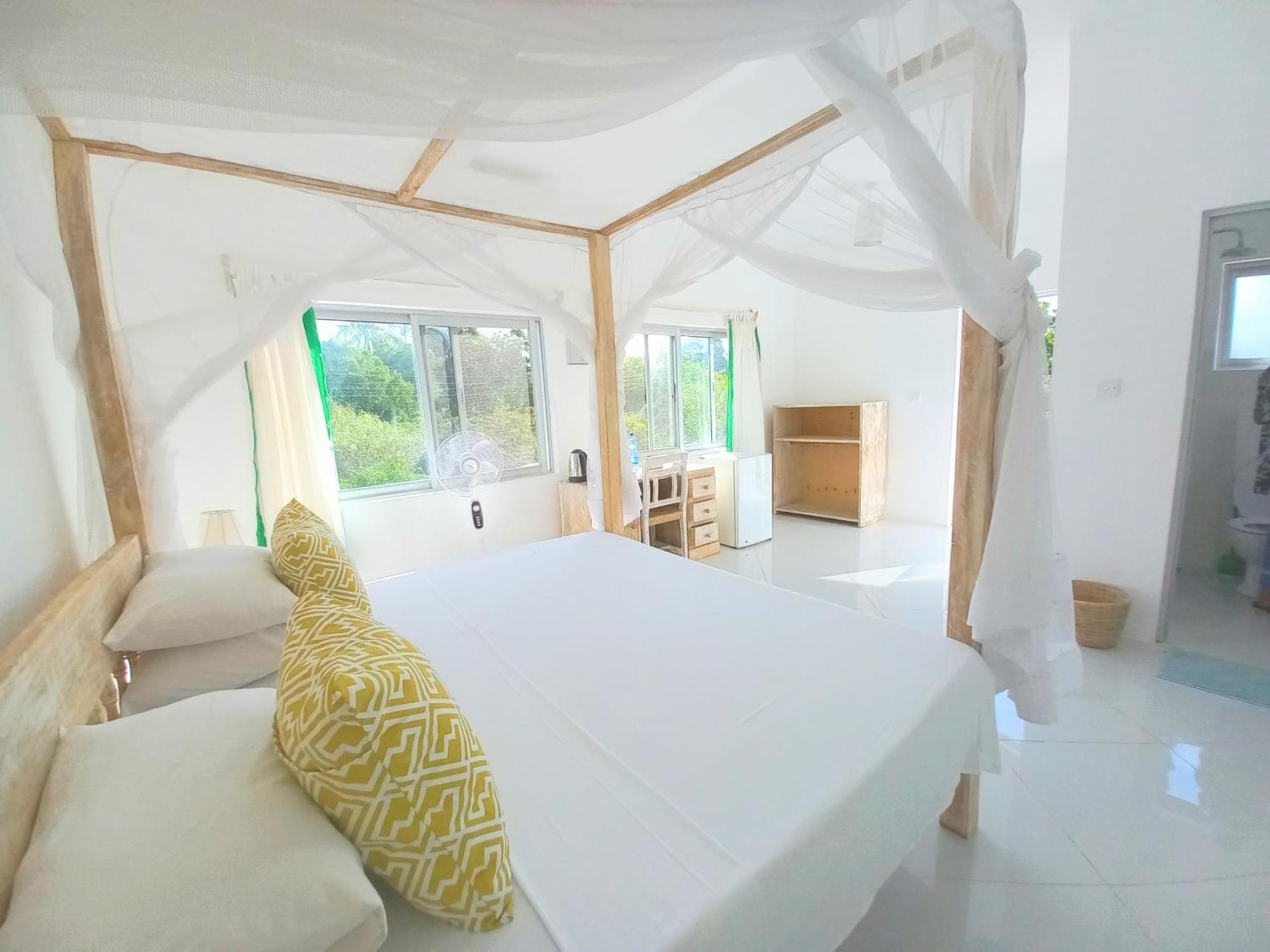 Watamu Beach Cottages B&B חדר תמונה