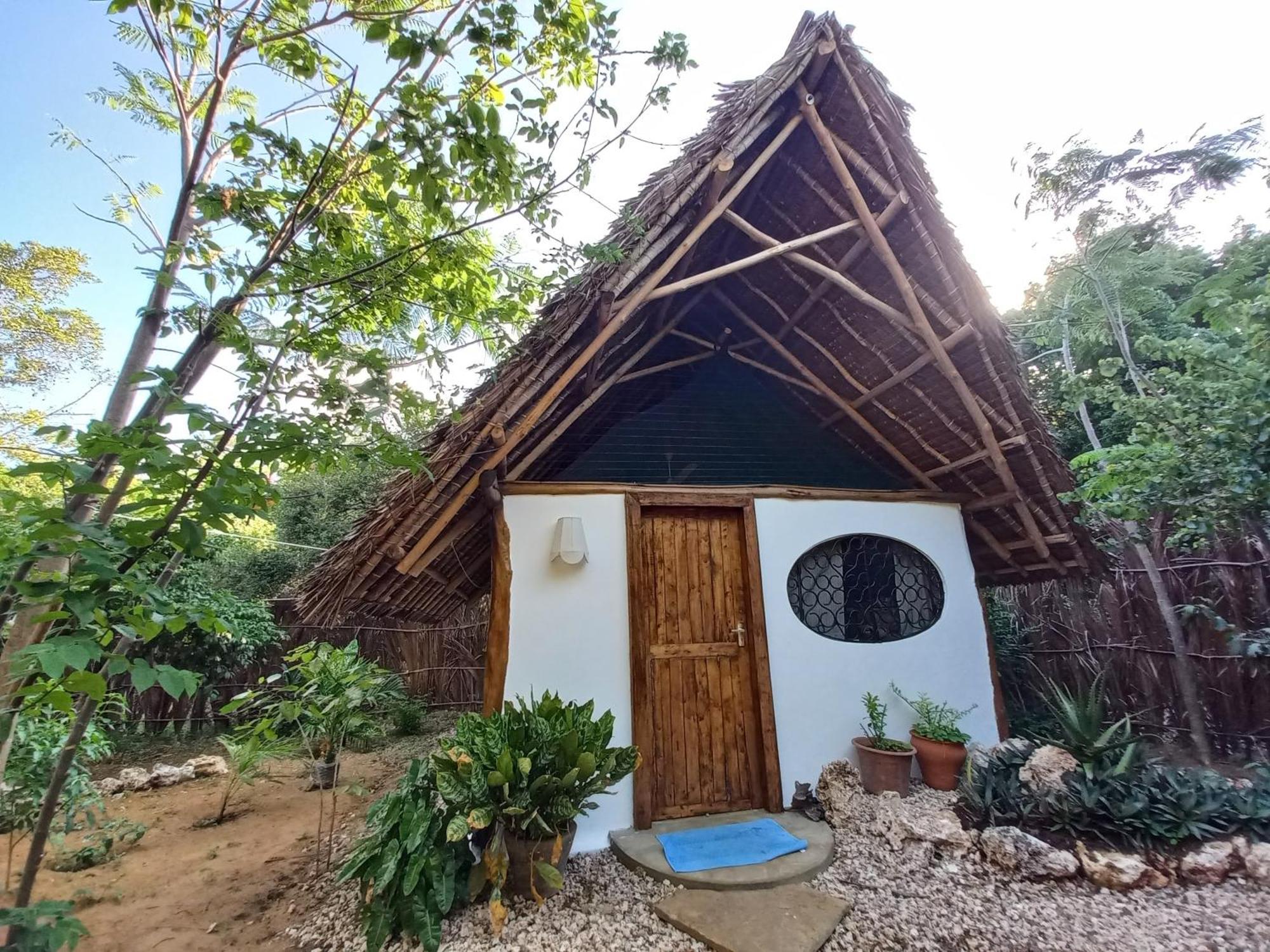 Watamu Beach Cottages B&B חדר תמונה